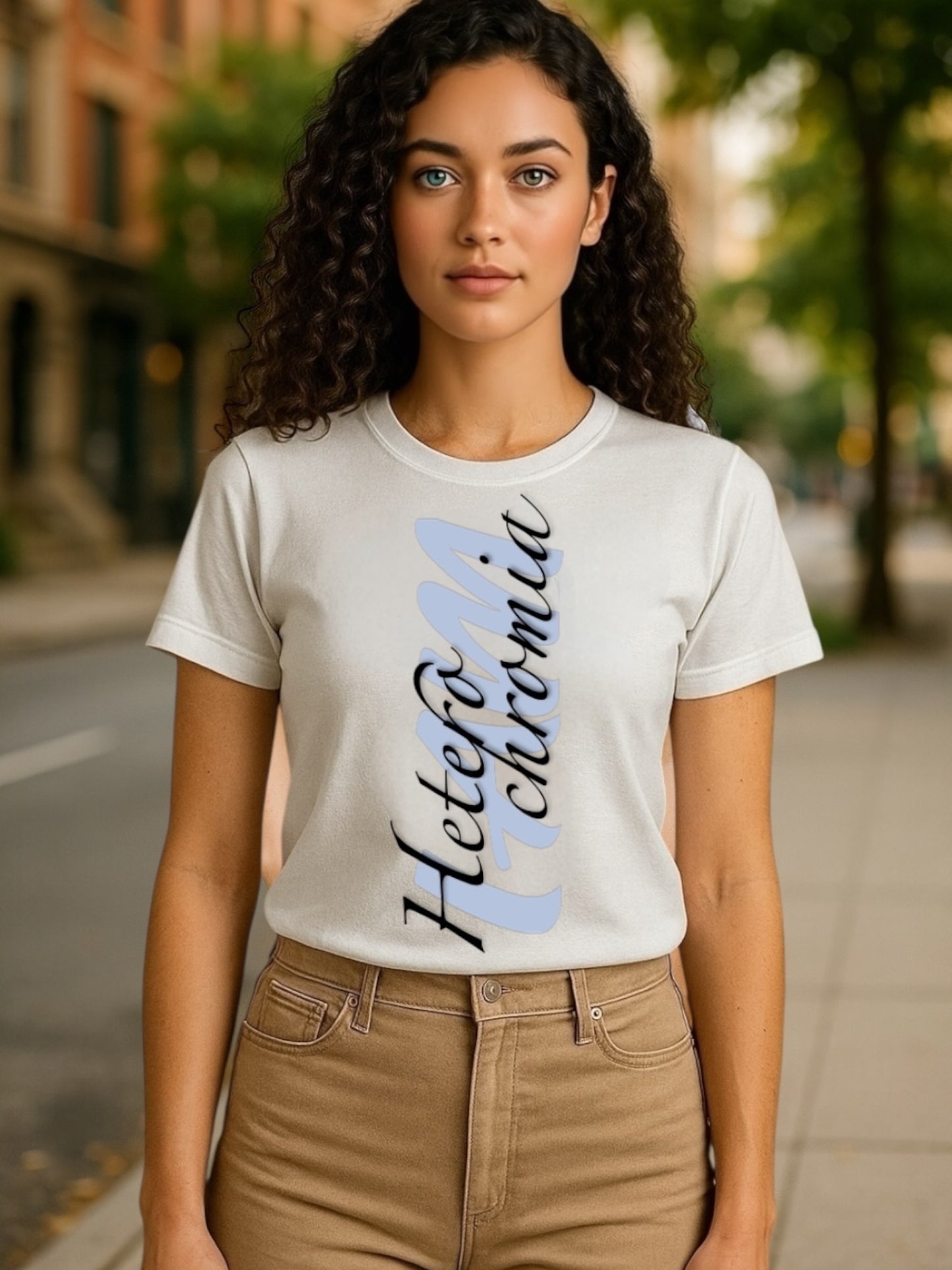 I AM Heterochromia T-shirt